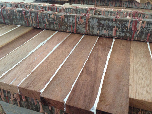 結(jié)構(gòu)膠可不可以粘木板？結(jié)構(gòu)膠幾個(gè)小時(shí)凝固好？